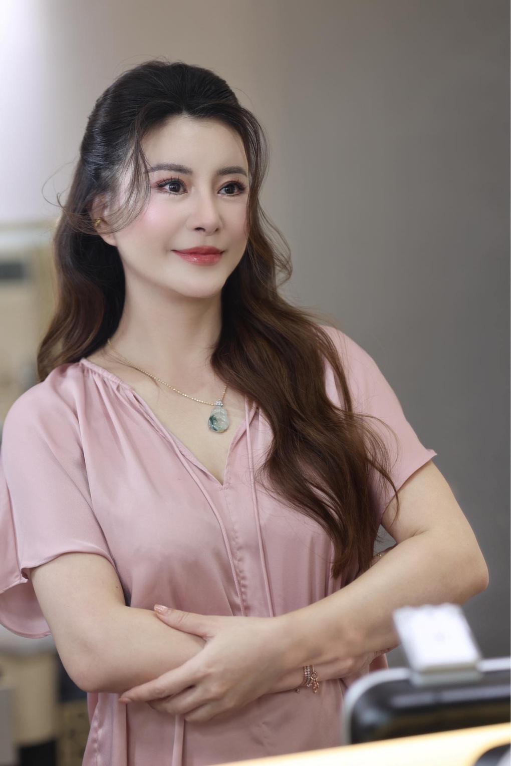 Nhan sắc của NSƯT Kim Oanh sau khi bỏ hơn 1 tỷ đồng phẫu thuật thẩm mỹ - 1 Nhan sắc của NSƯT Kim Oanh sau khi bỏ hơn 1 tỷ đồng phẫu thuật thẩm mỹ - 1