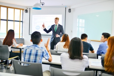 Thận trọng khi chọn trường Đại học Quốc tế