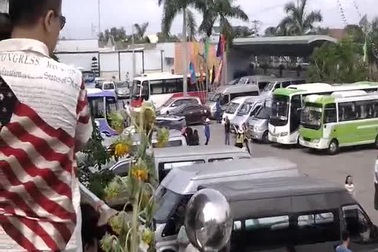 Video: Thánh đường Tắc Sậy ngày Tết.