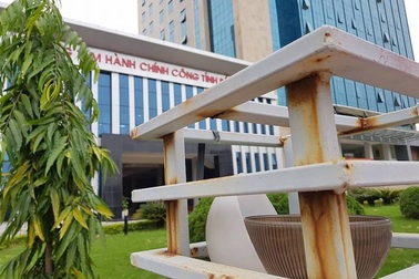 Cận cảnh mối nguy hiểm “chết người” rình rập quanh khu liên cơ quan tỉnh Bắc Giang