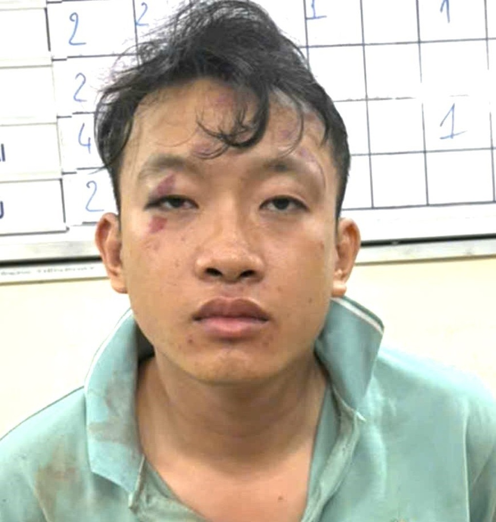Nghi phạm khai nguyên nhân sát hại chủ tiệm tạp hóa ở Đồng Nai - 1 Nghi phạm khai nguyên nhân sát hại chủ tiệm tạp hóa ở Đồng Nai - 1