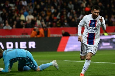 Giúp PSG đánh bại Nice, Messi vượt thành tích của Ronaldo tại châu Âu