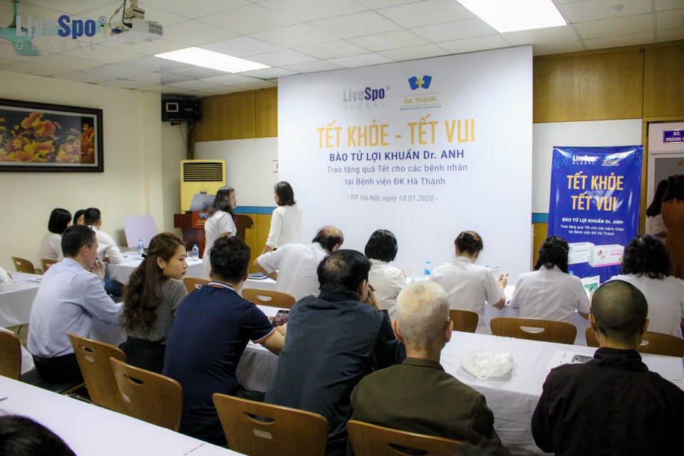 “Bào tử lợi khuẩn Dr. ANH” tổ chức chương trình Tết khỏe - Tết vui tại các bệnh viện - 1 “Bào tử lợi khuẩn Dr. ANH” tổ chức chương trình Tết khỏe - Tết vui tại các bệnh viện - 1