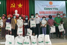 Bạn đọc Dân trí tiếp sức đồng bào Bình Định, Phú Yên sau trận lũ lịch sử