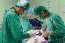 Bé gái 2 tuổi ở Quảng Ninh có 3 quả thận