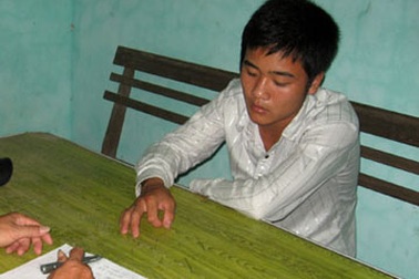 Bắt đối tượng chuyên dùng dao cướp xe ôm