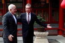 Trung Quốc tìm lối thoát giữa "vòng vây" trừng phạt của phương Tây