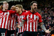 Southampton 3-2 Arsenal: Màn rượt đuổi đầy kịch tính