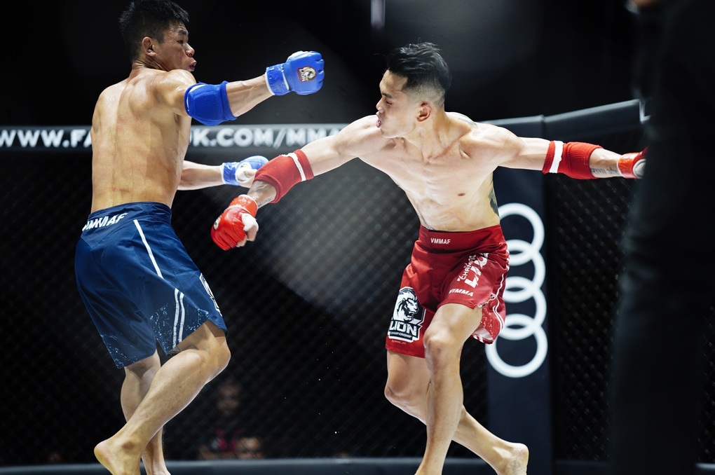 Á quân Wushu thế giới chiến thắng ấn tượng tại giải MMA Championship - 5 Á quân Wushu thế giới chiến thắng ấn tượng tại giải MMA Championship - 5