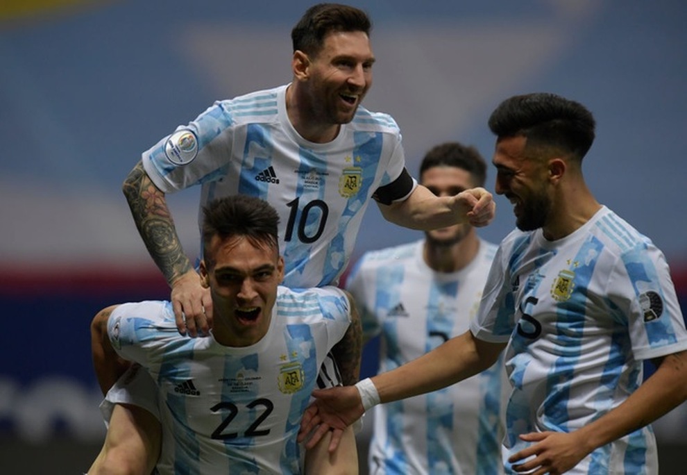 Báo châu Âu: Argentina đang sở hữu Messi hay nhất từ trước đến nay - 2 Báo châu Âu: Argentina đang sở hữu Messi hay nhất từ trước đến nay - 2