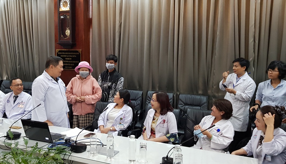 Chạy đua với tử thần cứu mẹ con thai phụ bị ung thư - 4 Chạy đua với tử thần cứu mẹ con thai phụ bị ung thư - 4