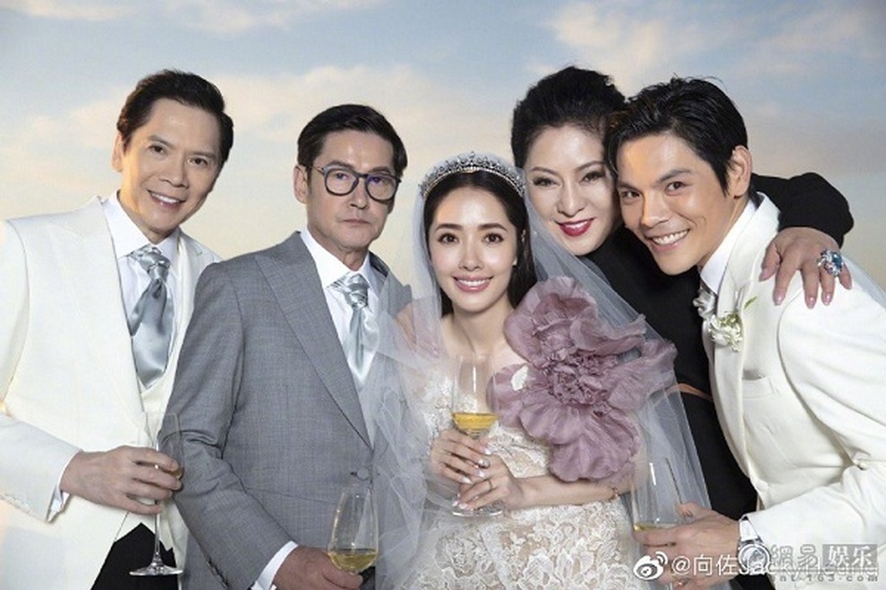 Đế chế điện ảnh của ông trùm giải trí Hồng Kông có bố là trùm mafia - 8 Đế chế điện ảnh của ông trùm giải trí Hồng Kông có bố là trùm mafia - 8