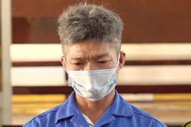 Người đàn ông chăn vịt lãnh 18 tháng tù vì đưa người nhập cảnh trái phép
