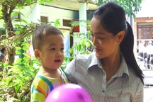 Người mẹ bỏ rơi con trên taxi nói gì?