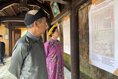 Lần đầu tiên công bố bản Truyện Kiều chép tay cực kỳ quý hiếm