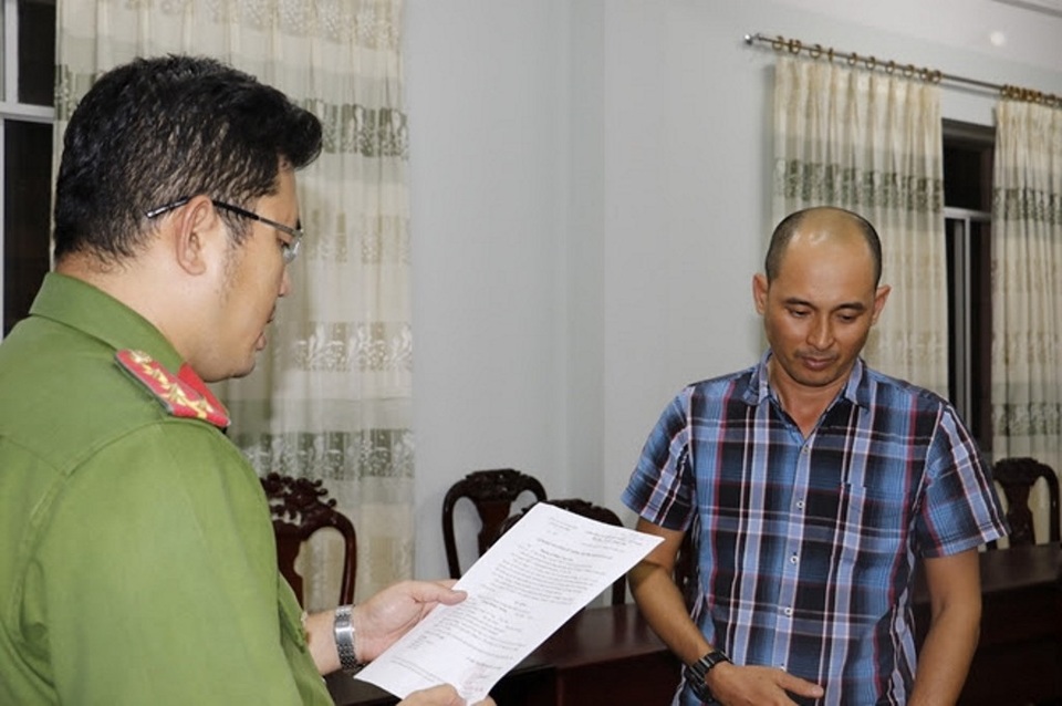 Khởi tố Facebooker đăng bài xuyên tạc về vụ Đồng Tâm - 1 Khởi tố Facebooker đăng bài xuyên tạc về vụ Đồng Tâm - 1
