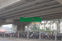 Vụ “xẻ thịt” gầm đường cao tốc trên cao: Trách nhiệm bị “đánh võng”