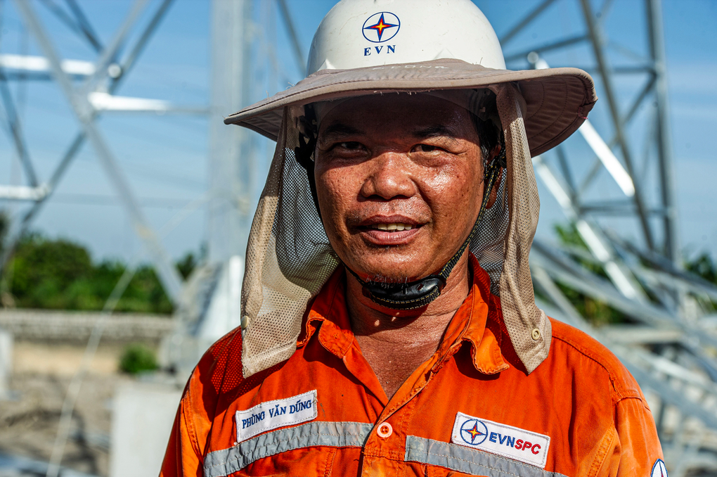 Tổng công ty Điện lực miền Nam: 50 năm nỗ lực đổi mới và bứt phá - 7 Tổng công ty Điện lực miền Nam: 50 năm nỗ lực đổi mới và bứt phá - 7
