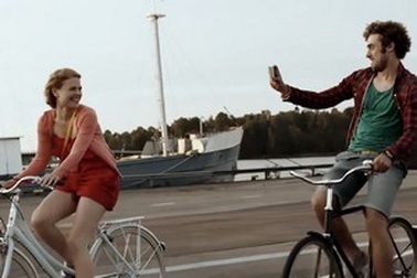 Nokia bị “bóc mẽ” quảng cáo “láo” cho Lumia 920