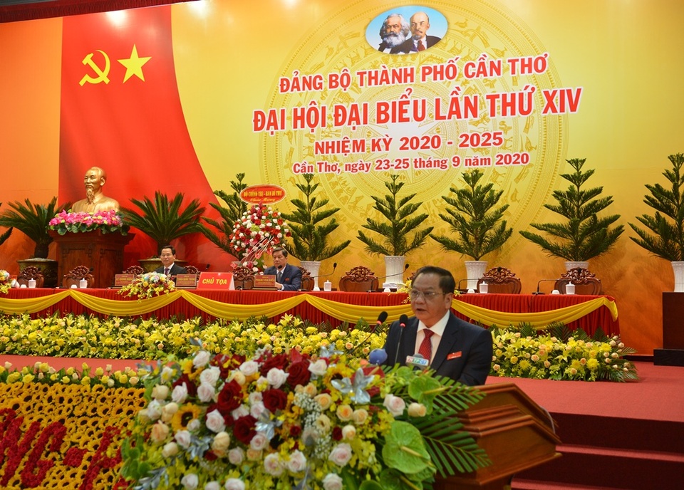 Xây dựng và phát triển Cần Thơ xứng đáng với niềm tin của Bác Hồ - 2 Xây dựng và phát triển Cần Thơ xứng đáng với niềm tin của Bác Hồ - 2