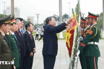 Tổng Bí thư dâng hương tưởng niệm các Anh hùng liệt sĩ tại Đà Nẵng