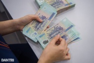 Ngân hàng giảm sâu lãi suất tiết kiệm, mức 7%/năm rất hiếm