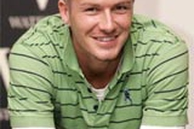 Victoria vui vì chồng được giới "gay" ái mộ