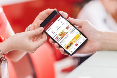 VinID “chơi lớn”, tặng xe VinFast tiền tỷ tri ân khách hàng đón Tết Kỷ Hợi