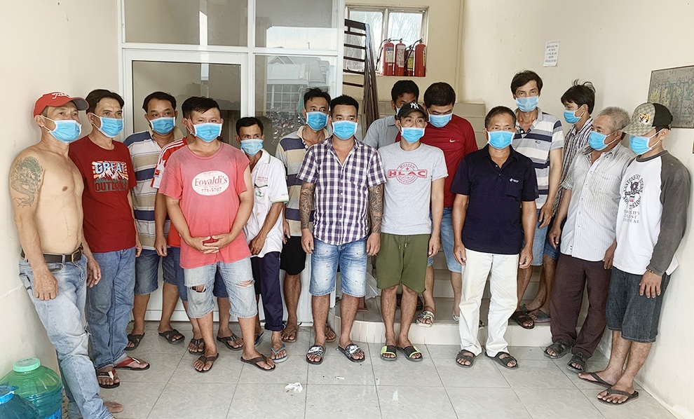 Tổ chức cá độ bóng đá giữa mùa dịch, 4 đối tượng bị bắt tạm giam - 2 Tổ chức cá độ bóng đá giữa mùa dịch, 4 đối tượng bị bắt tạm giam - 2
