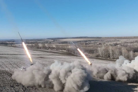 Tình báo Anh: Nga đang dồn lực chọc thủng phòng tuyến miền Đông Ukraine