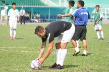 Cannavaro say nắng và đá hỏng phạt đền trong trận đấu biểu diễn