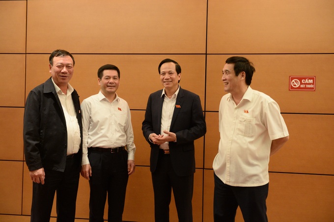 Chủ tịch Quốc hội: Quyết tâm cao đưa đất nước vượt qua khó khăn, nhanh chóng phục hồi kinh tế - Ảnh 5. Chủ tịch Quốc hội: Quyết tâm cao đưa đất nước vượt qua khó khăn, nhanh chóng phục hồi kinh tế - Ảnh 5.