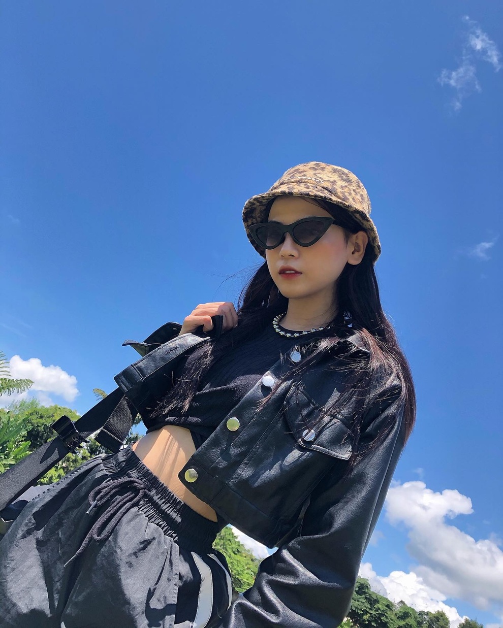 Hot girl sở hữu vòng eo 56cm, chọn mặc hở vì yêu bản thân - 5 Hot girl sở hữu vòng eo 56cm, chọn mặc hở vì yêu bản thân - 5