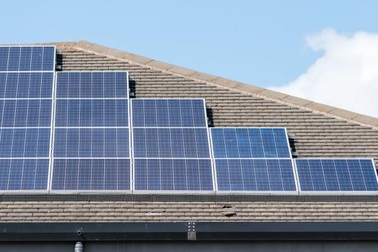 Vật liệu có thể biến nhiệt, chuyển động và ánh sáng mặt trời thành điện năng