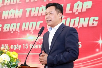 Thứ trưởng Lê Quân chia sẻ lời gan ruột khi về thăm trường cũ