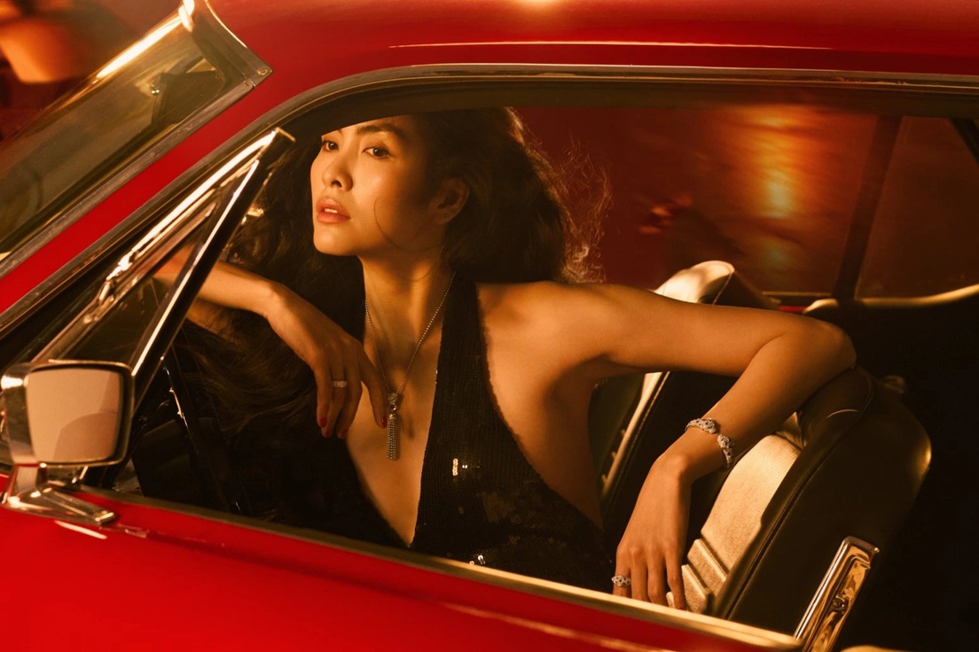 Tăng Thanh Hà tái xuất sau nhiều năm kín tiếng, nhan sắc gợi cảm tuổi 39