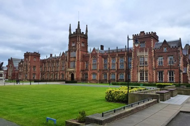 Thông tin học bổng tại hội thảo đại học Queen Belfasst, Anh quốc