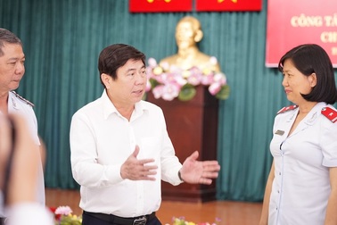 Chủ tịch TPHCM: Sai phạm nhiều mà xử lý... nhẹ tênh!