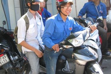 Tổng kết cụm thi Vinh: Thực hiện hơn 6.000 chuyến xe lai miễn phí