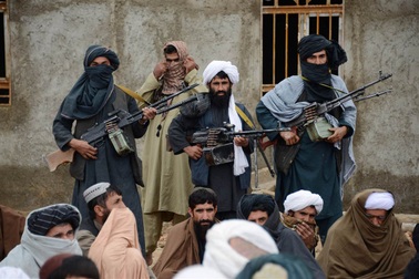 Taliban chặn xe, bắt cóc gần 200 người tại Afghanistan