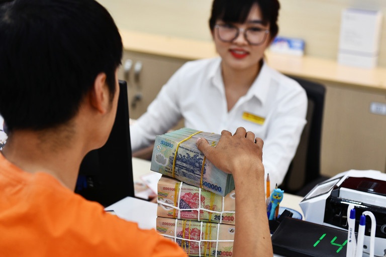 lãi suất ngân hàng.jpg lãi suất ngân hàng.jpg