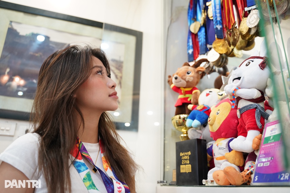 Cô gái vàng thể dục dụng cụ Phạm Như Phương bất ngờ giải nghệ ở tuổi 20 - 6 Cô gái vàng thể dục dụng cụ Phạm Như Phương bất ngờ giải nghệ ở tuổi 20 - 6