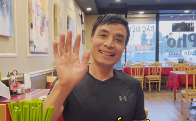 Ca sĩ Tuấn Cảnh - bố ruột bé Xuân Mai: Mưu sinh tại Mỹ, làm nail, bán phở - 3 Ca sĩ Tuấn Cảnh - bố ruột bé Xuân Mai: Mưu sinh tại Mỹ, làm nail, bán phở - 3