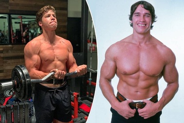 “Hổ phụ sinh hổ tử”: Con trai tài tử “Kẻ hủy diệt” giống cha như tạc