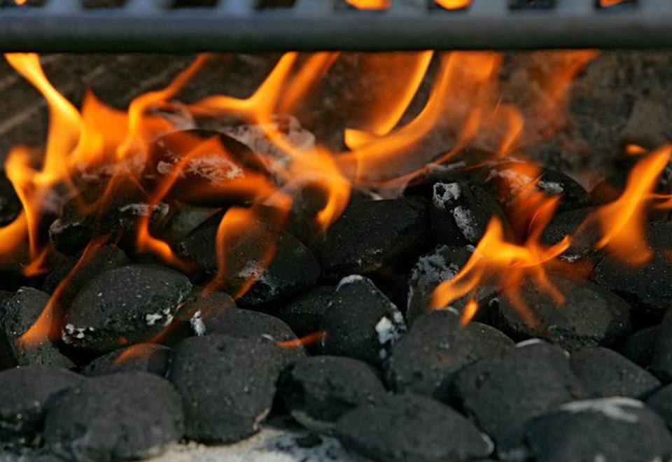 Quảng Nam: Bé gái 4 tuổi bị ngộ độc khí than - 1 Quảng Nam: Bé gái 4 tuổi bị ngộ độc khí than - 1