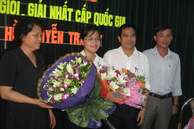 Nghệ An: Lần đầu tiên giành giải nhất quốc gia môn tiếng Pháp 