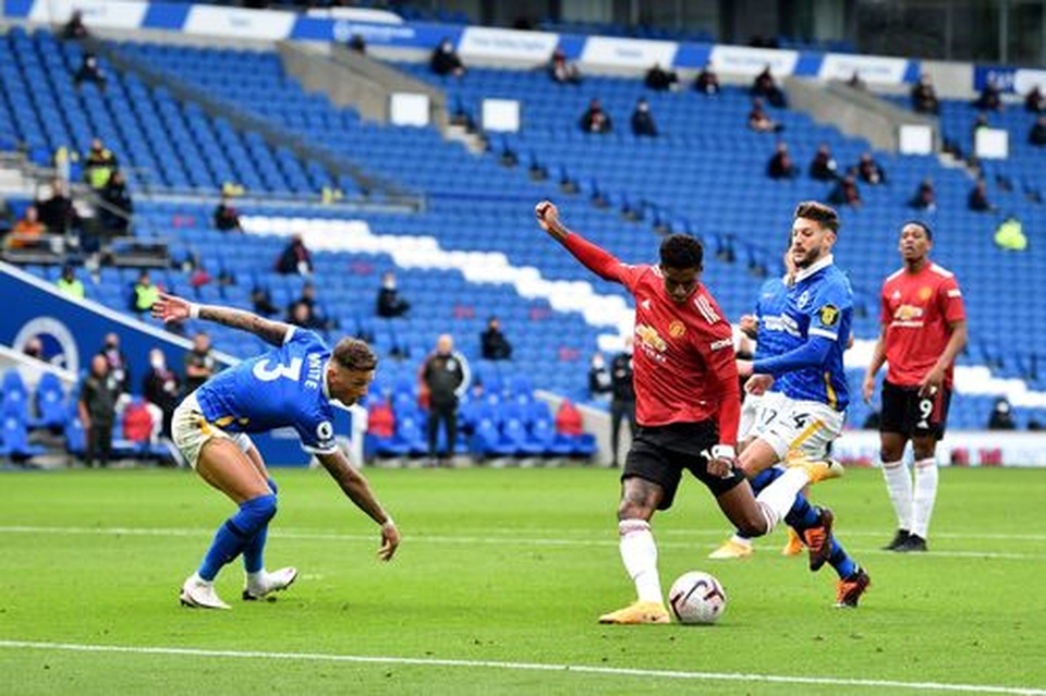 Brighton 2-3 Man Utd: Chiến thắng kịch tính - 7 Brighton 2-3 Man Utd: Chiến thắng kịch tính - 7