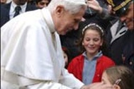 Giáo hoàng mất tên miền benedictXVI.com
