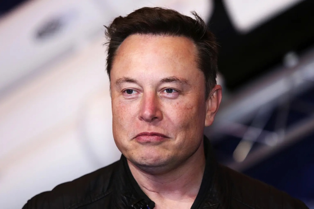 Tỷ phú Elon Musk nói gì khi con trai chuyển giới và từ bỏ tên họ của cha? - 2 Tỷ phú Elon Musk nói gì khi con trai chuyển giới và từ bỏ tên họ của cha? - 2