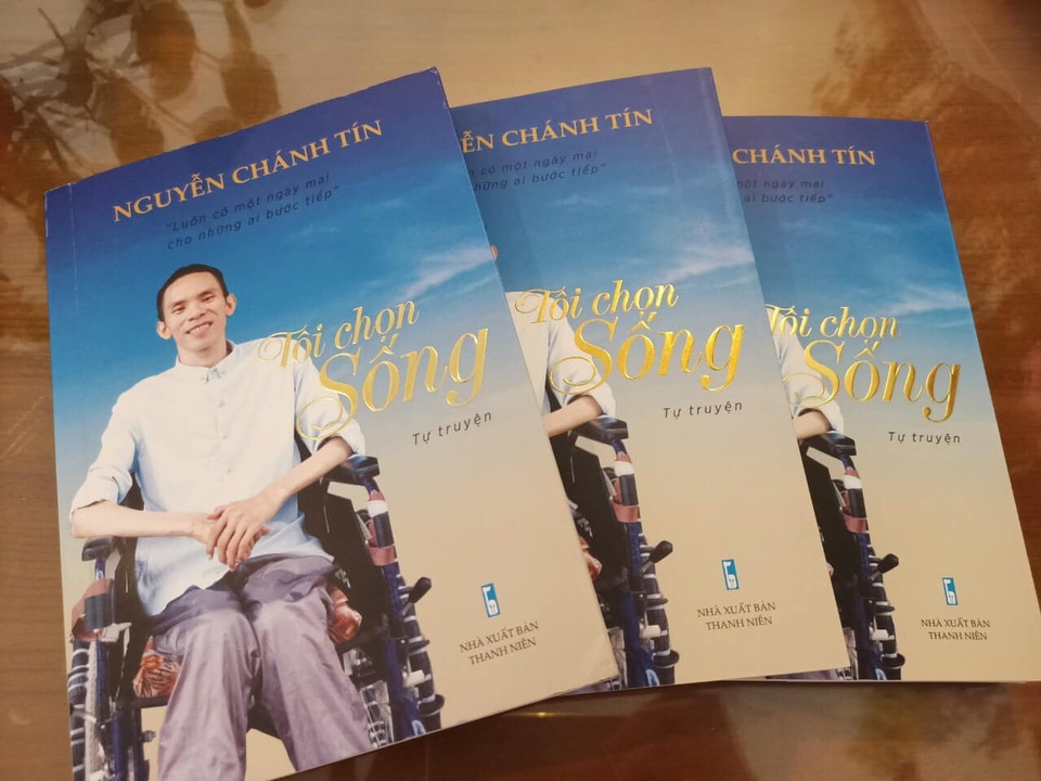 Mối tình 360 ngàn đồng của chàng trai ngồi xe lăn và cô gái xứ dừa - 3 Mối tình 360 ngàn đồng của chàng trai ngồi xe lăn và cô gái xứ dừa - 3